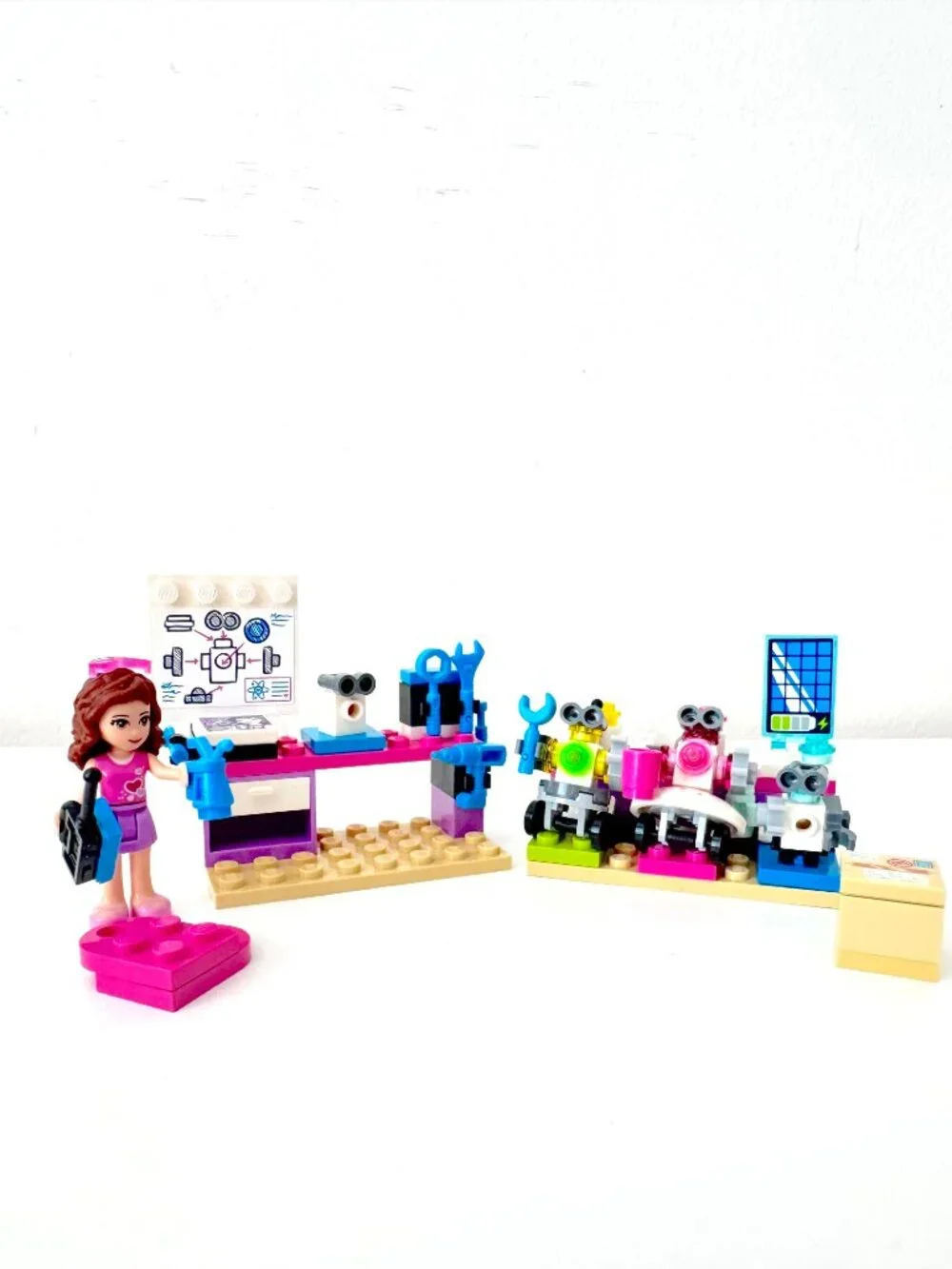 Lego friends olivia